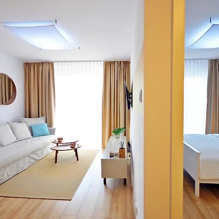 公寓 Rezulak Solna B104 204 303 科沃布热格