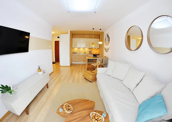 아파트 Rezulak Solna B104 204 303